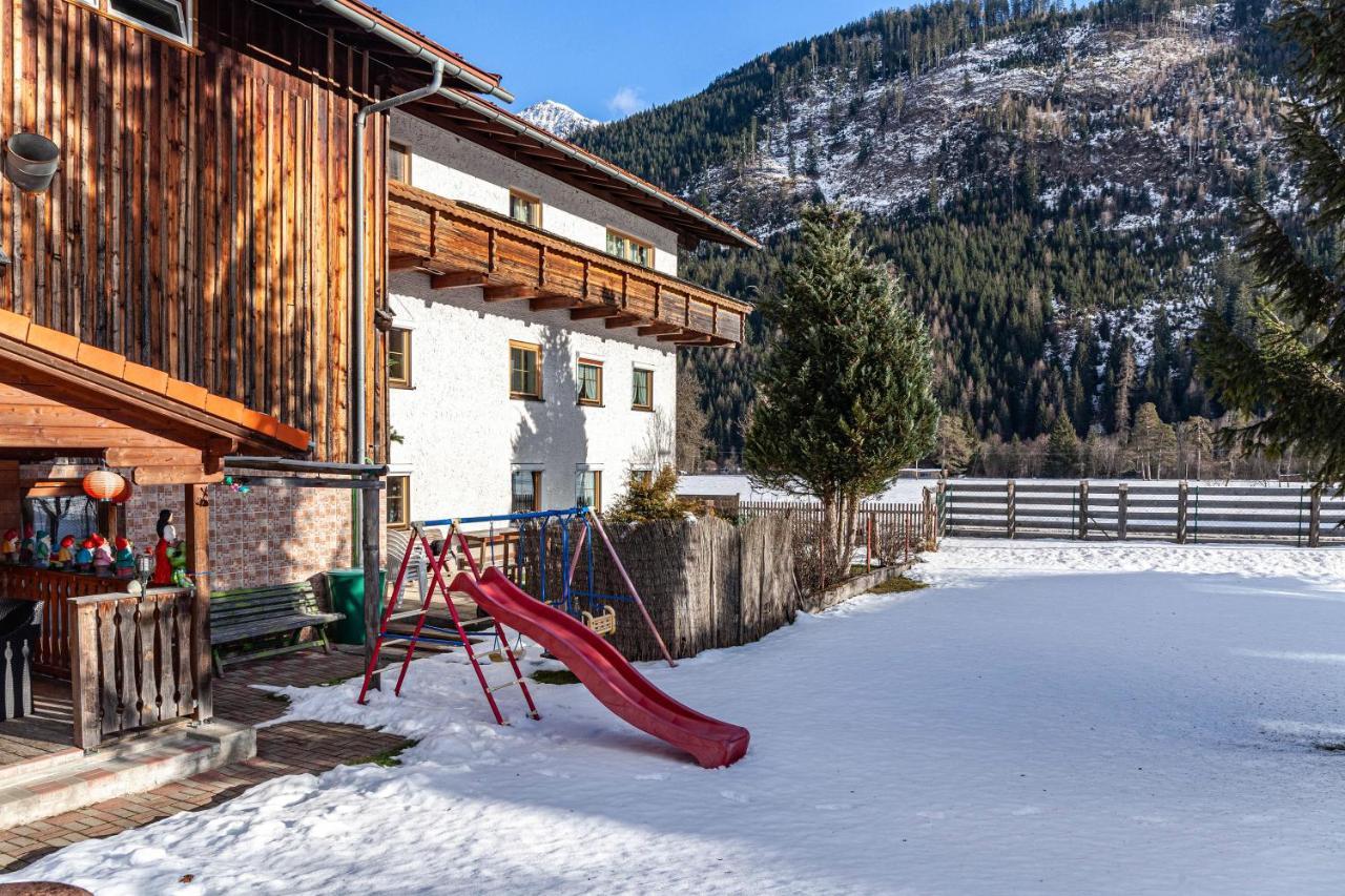 Ferienhaus Wechner Haeselgehr Luaran gambar